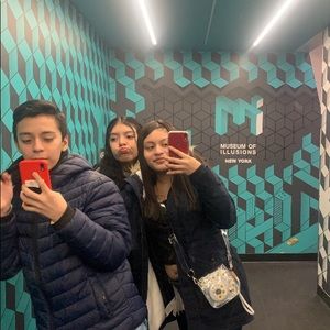 Meet your Posher, Roselyn